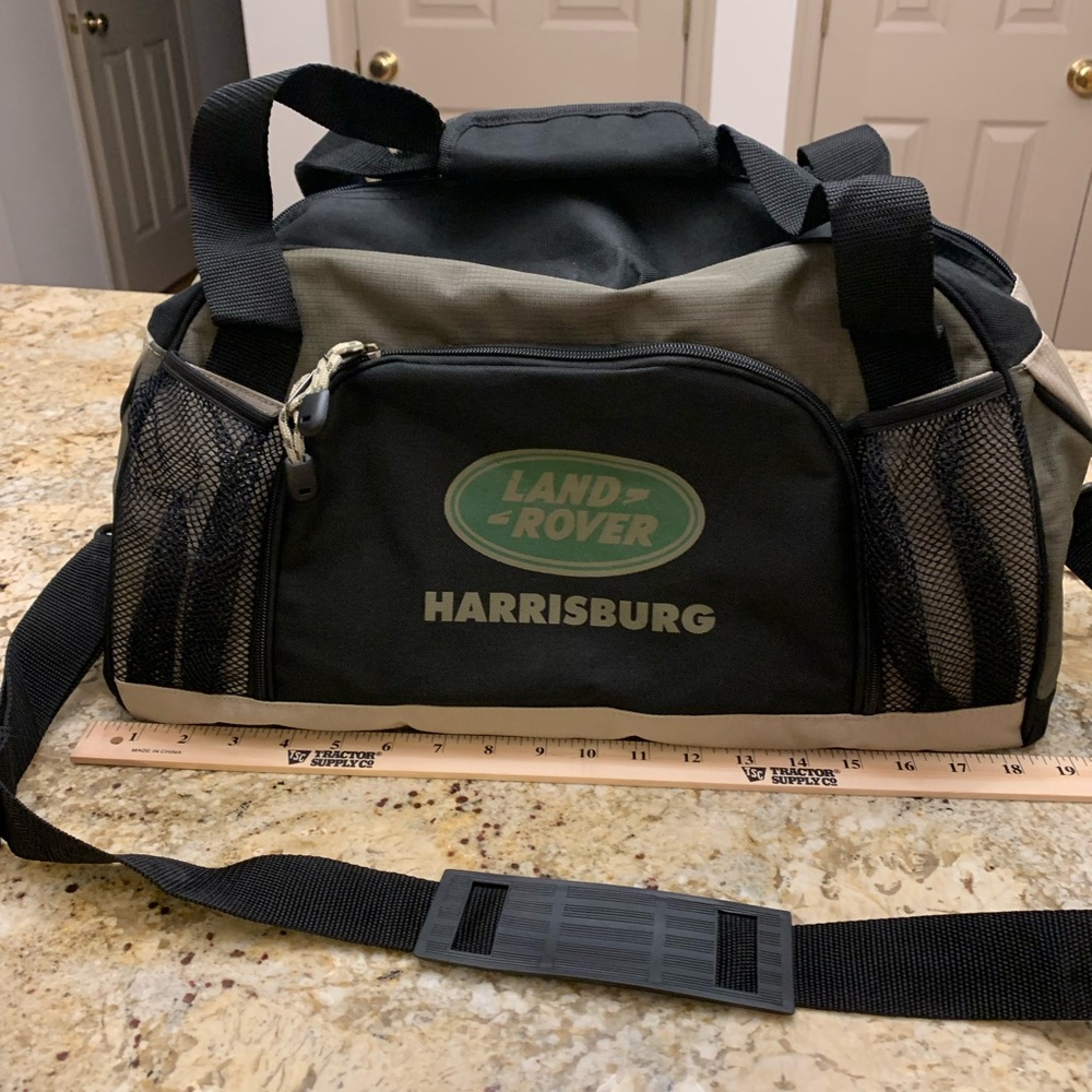 Land Rover travel bag